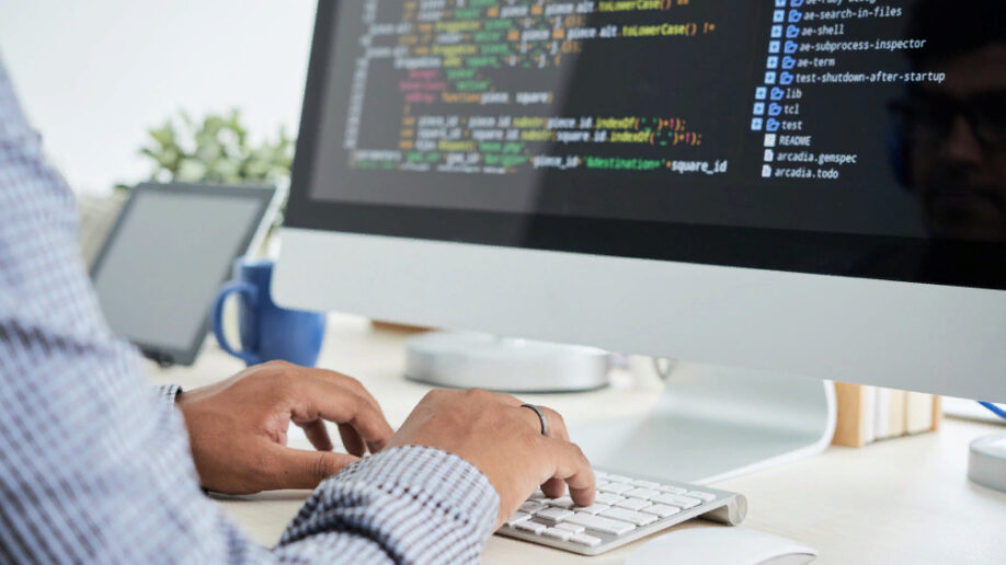 Топ самых востребованных IT-профессий: описание, основные направления, обязанности